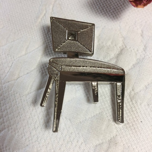 David Edward Vintage Chair Brooch Pin- Silver - Picture 8 of 8